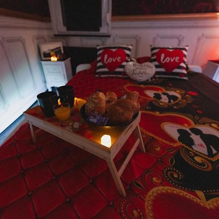 Bulle D'Amour , Une Nuit En Amoureux تان المظهر الخارجي الصورة